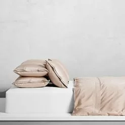 Ogland Classic Örngott 8 Ogland Classic Örngott -Sängkläder försäljning 170522 OGLAND 10 016 CLASSIC SAND 1080 f2377728 0470 4f03 9fd1 19f96594a5b5