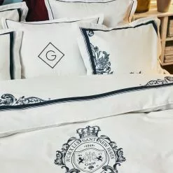 GANT Sateen G Örngott 9 GANT Sateen G Örngott -Sängkläder försäljning SateenG marine