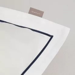 GANT Sateen G Örngott 8 GANT Sateen G Örngott -Sängkläder försäljning SateenG marine..