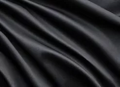 Hastens Hästens Satin Pure Örngott 34 Hastens Hästens Satin Pure Örngott -Sängkläder försäljning Satin Black fd2e9a66 9b87 4bd1 97a9 ba395b5ed90d