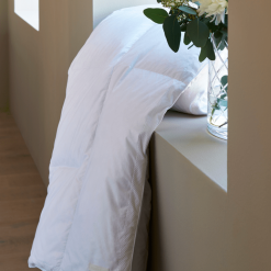 Tempur Elite Vit Svalkande Duntäcke (Light) 11 Tempur Elite Vit Svalkande Duntäcke (Light) -Sängkläder försäljning tacke 4fc177bd dd9f 4b3e bc17 b89c261339fb